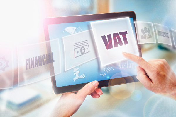 Corporate Tax vs VAT in UAE: Key Differences Businesses Must Understand in 2025